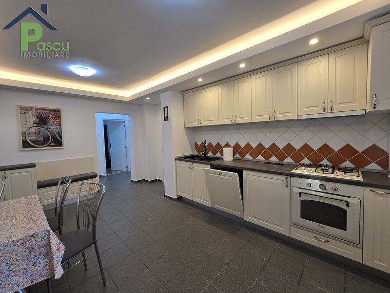 Brancoveanu, metrou, inchiriere apartament 3 camere.